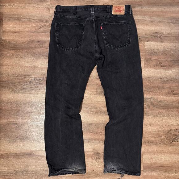 Levi 501 Jeans Mens 38x32 Black Distressed Cotton Denim Pants - Picture 2 of 10